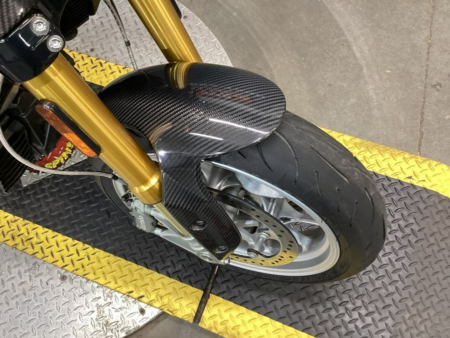 2023 Indian Motorcycle® FTR R Carbon Carbon Fiber