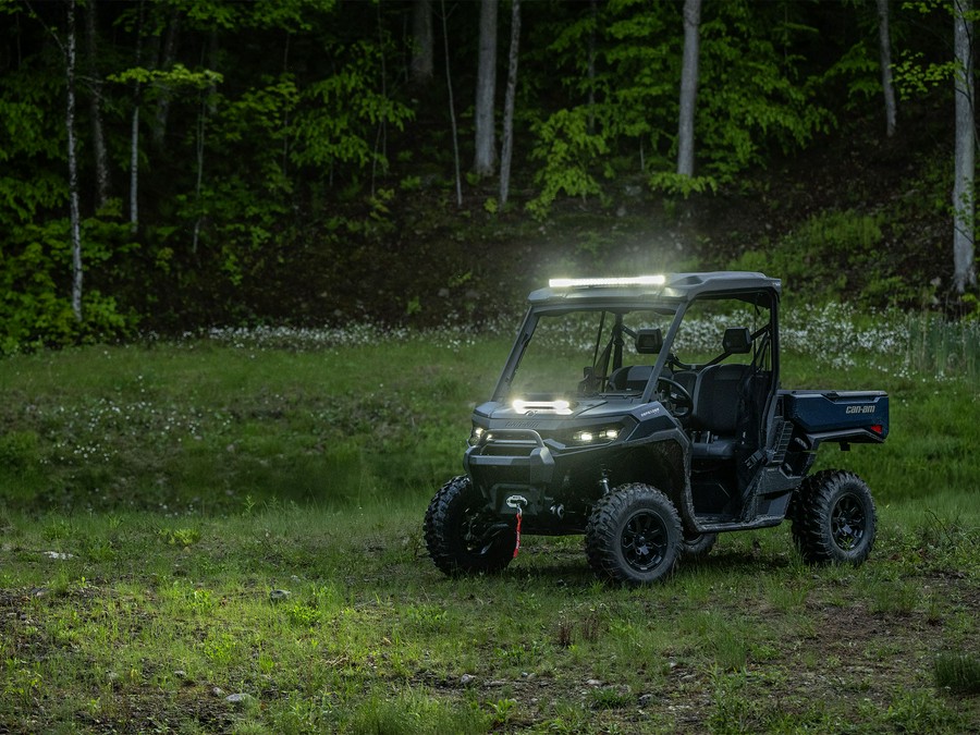 2026 Can-Am Defender XT HD11