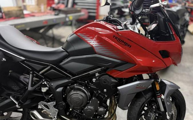 2023 Triumph Tiger Sport 660 Korosi Red / Graphite