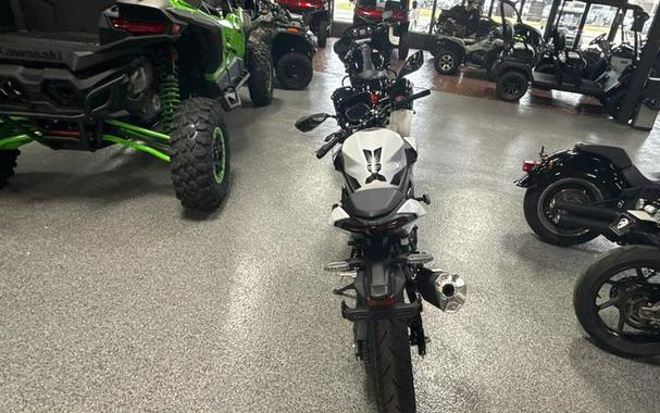 2026 Kawasaki Z500 SE ABS
