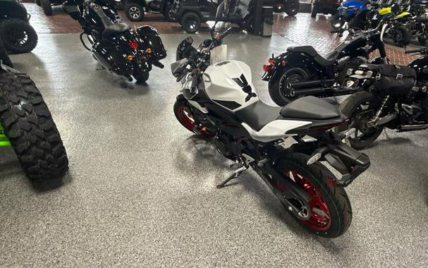 2026 Kawasaki Z500 SE ABS