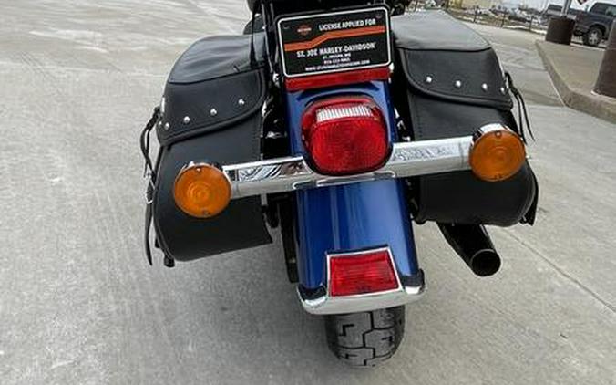 2017 Harley-Davidson® FLSTC - Heritage Softail® Classic