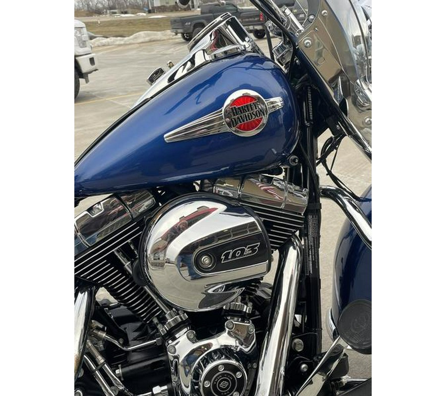 2017 Harley-Davidson® FLSTC - Heritage Softail® Classic