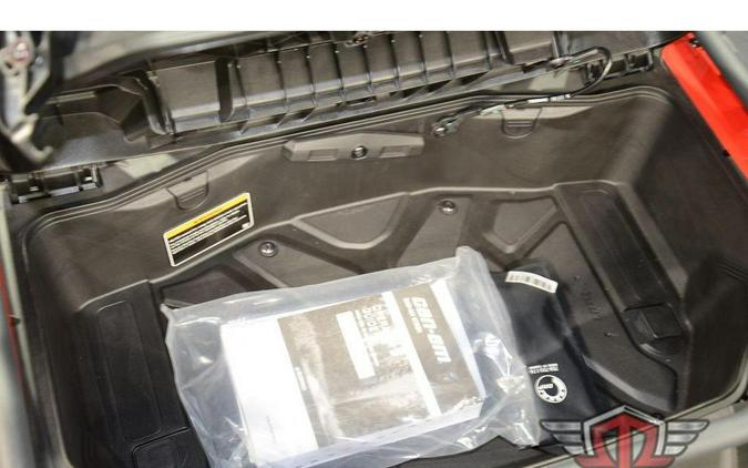 2025 Can-Am Outlander MAX DPS 700