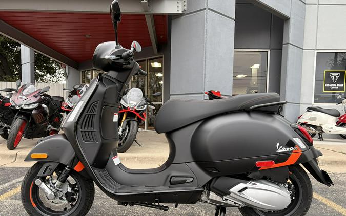 2027 Vespa GTS 310