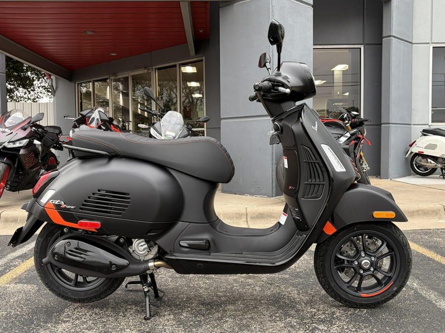 2027 Vespa GTS 310