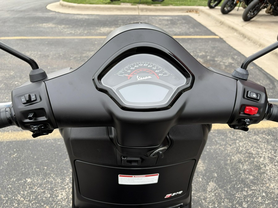 2027 Vespa GTS 310