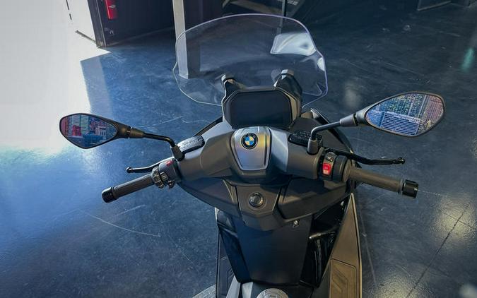 2024 BMW C 400 GT Triple Black