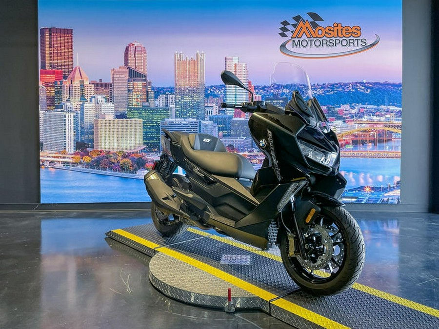 2024 BMW C 400 GT Triple Black