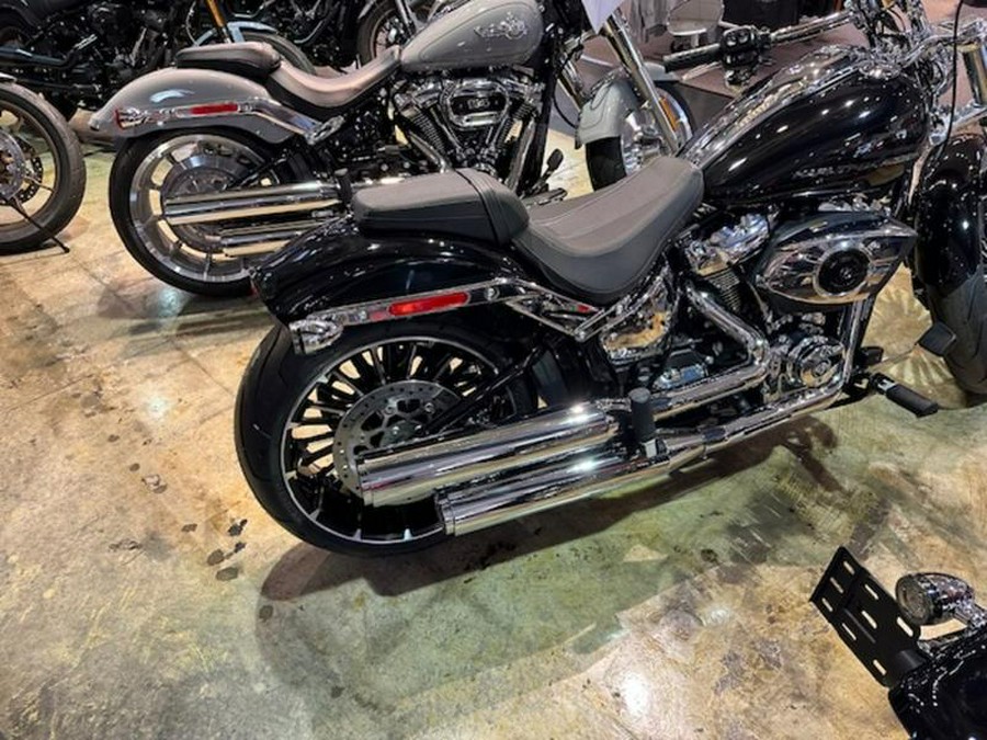 2025 Harley-Davidson® FXBR - Breakout®