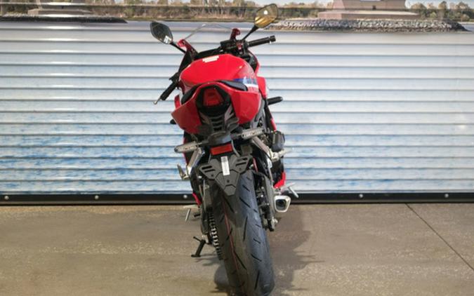 2026 Honda CBR650R E-Clutch