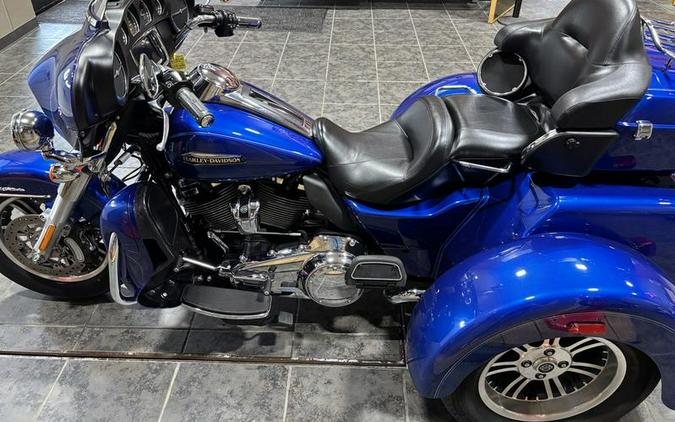 2017 Harley-Davidson® FLHTCUTG - Tri Glide® Ultra