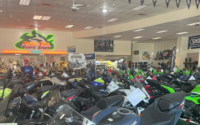 2027 Kawasaki Ninja® ZX™-6R ABS