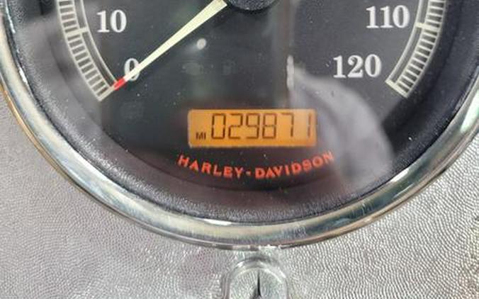 2008 Harley-Davidson® XL1200C - Sportster® 1200 Custom