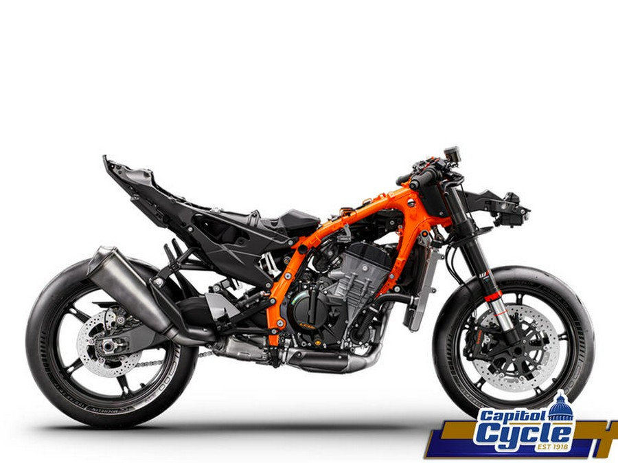 2026 KTM 990 RC R