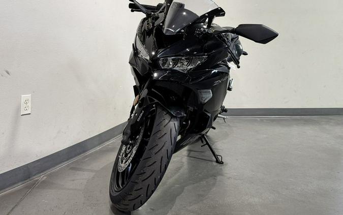2026 Kawasaki Ninja ZX-4R ABS
