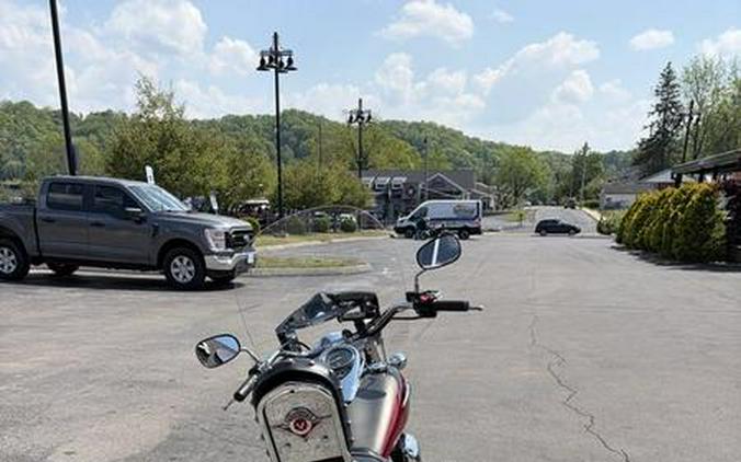 2018 Kawasaki Vulcan® 900 Classic LT