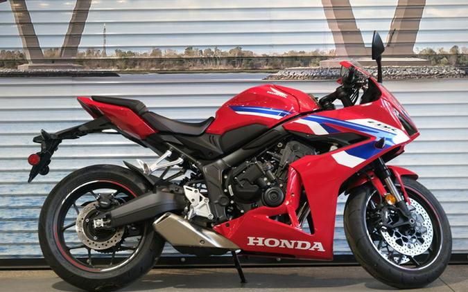 2026 Honda CBR650R E-Clutch