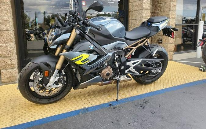 New 2024 BMW S 1000 R