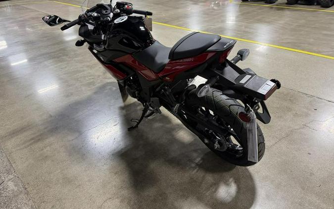 2025 Suzuki GSX250R ABS