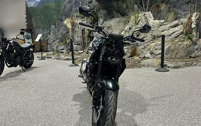 2025 Honda CB300R ABS