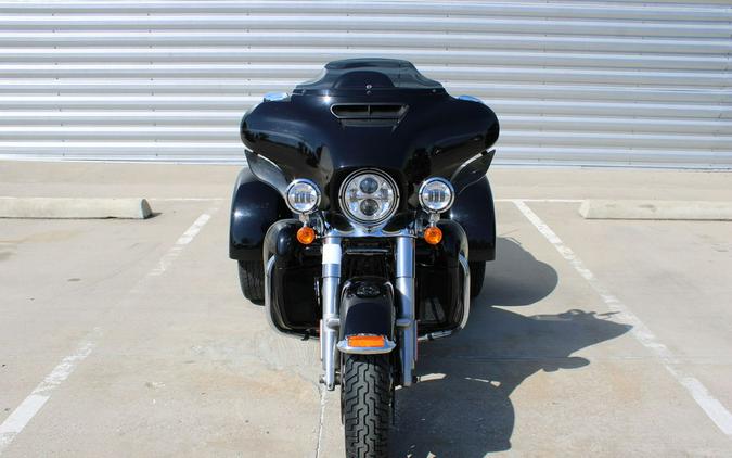 2019 Harley-Davidson® FLHTCUTG - Tri Glide® Ultra