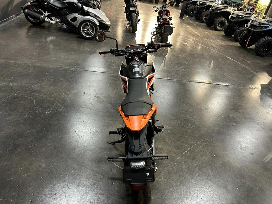 2026 KTM SMC 390 R