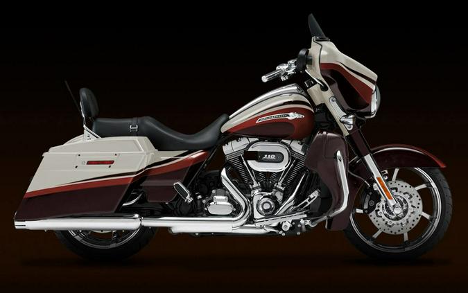 2011 Harley-Davidson® Street Glide™ Base