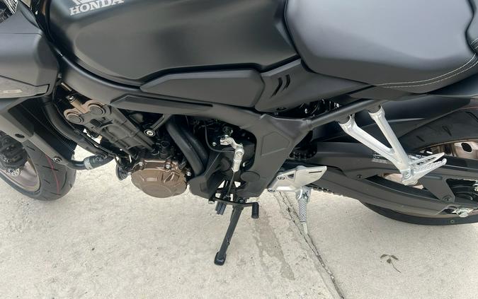 2026 Honda CB650R E-Clutch