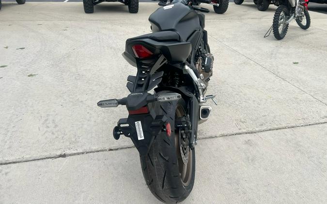2026 Honda CB650R E-Clutch