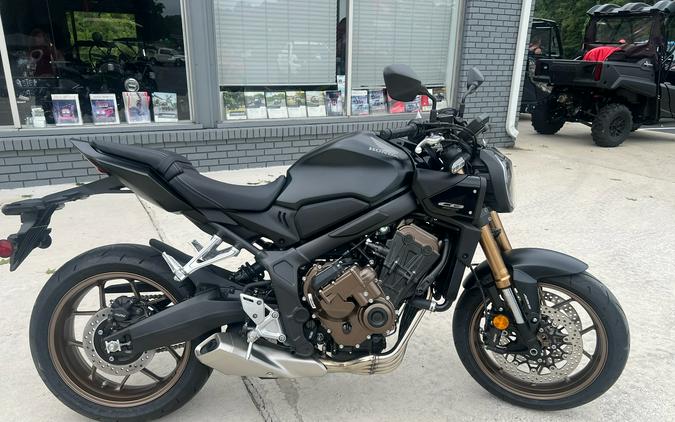 2026 Honda CB650R E-Clutch