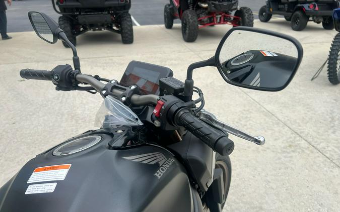 2026 Honda CB650R E-Clutch