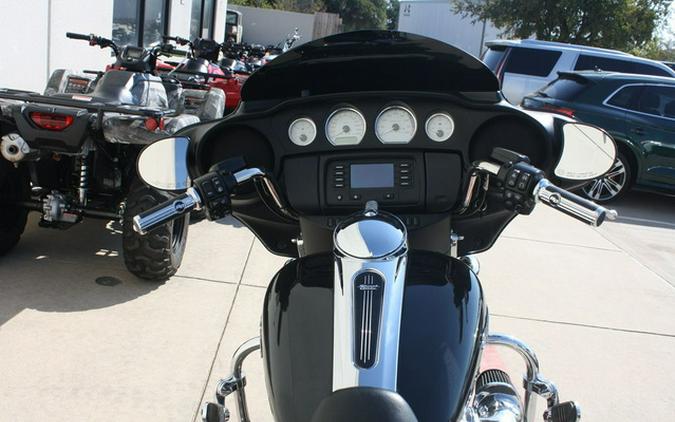 2018 Harley-Davidson Street Glide FLHX