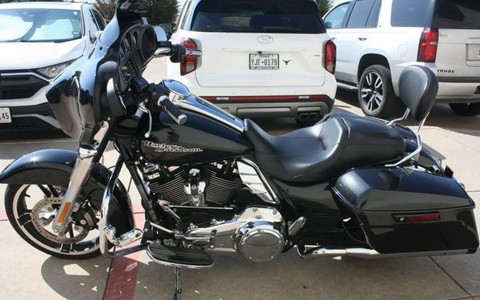2018 Harley-Davidson Street Glide FLHX