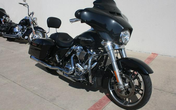2018 Harley-Davidson Street Glide FLHX