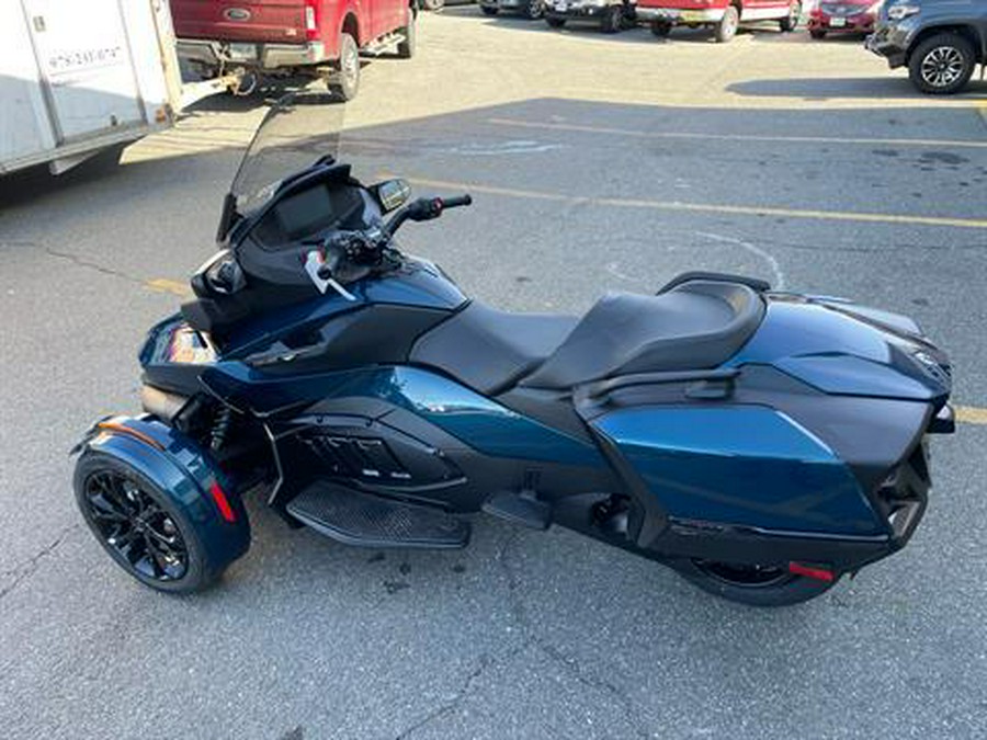 2024 Can-Am Spyder RT