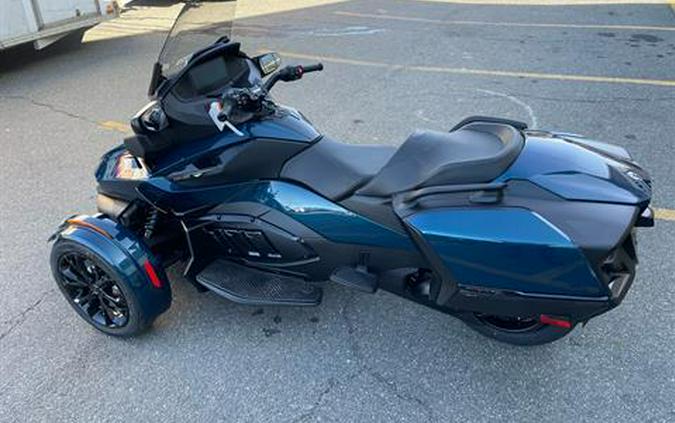 2024 Can-Am Spyder RT