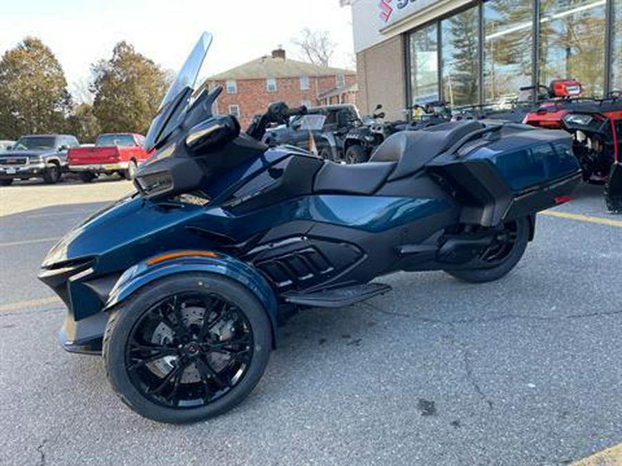 2024 Can-Am Spyder RT