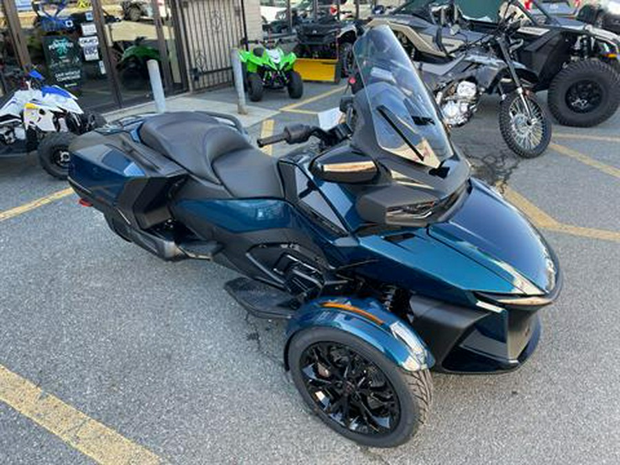 2024 Can-Am Spyder RT