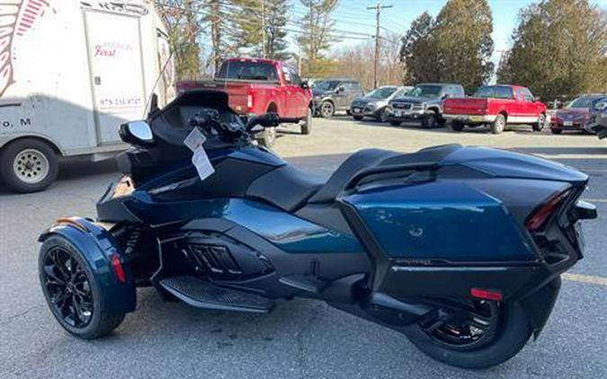 2024 Can-Am Spyder RT