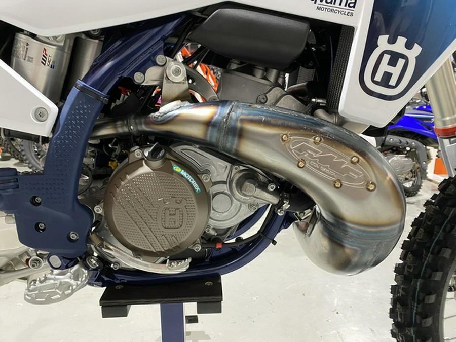 2025 Husqvarna Motorcycles TC 300