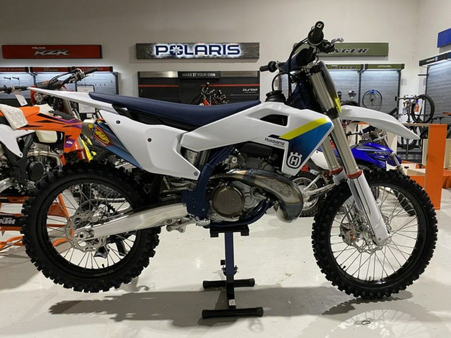 2025 Husqvarna Motorcycles TC 300