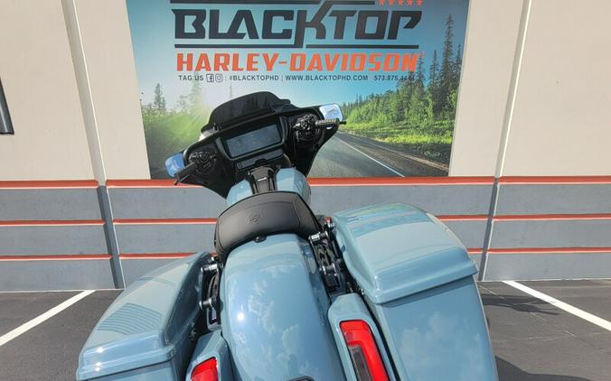 2024 Harley-Davidson Street Glide® SHARKSKIN