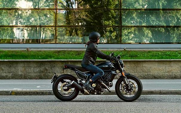 2025 Ducati Scrambler Nightshift