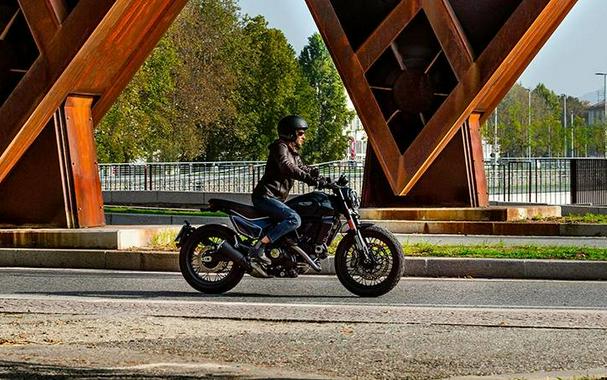 2025 Ducati Scrambler Nightshift