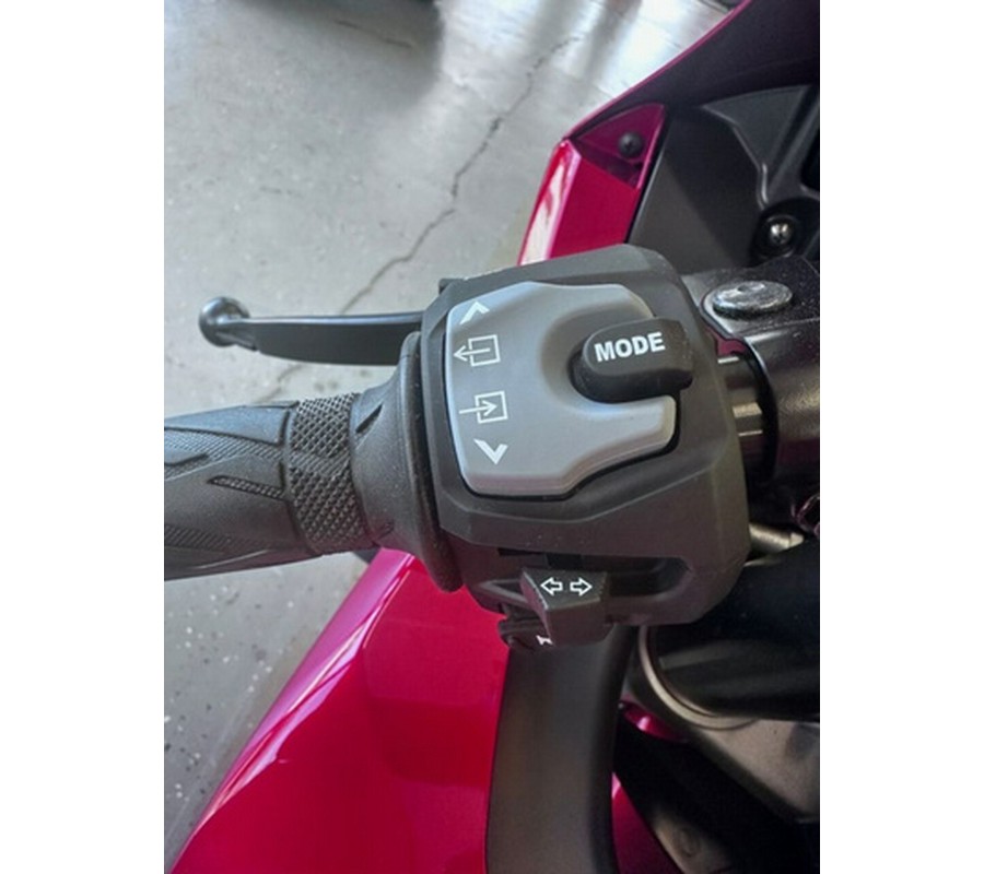 2025 Suzuki GSX-R1000R