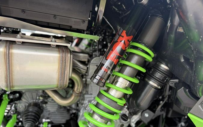 2026 Kawasaki Teryx®5 H2 Deluxe eS