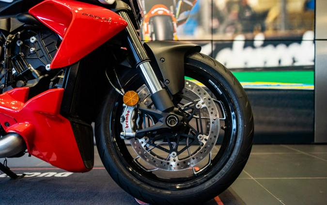 2025 Ducati DIAVEL V4