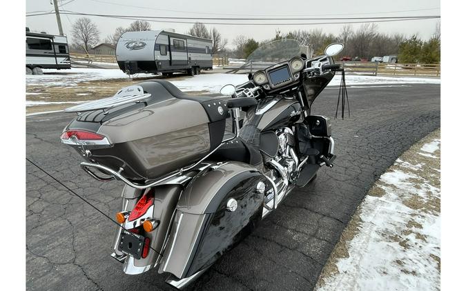 2018 ROADMASTER, BRONZE/THUNDER BLK - Indian Motorcycle