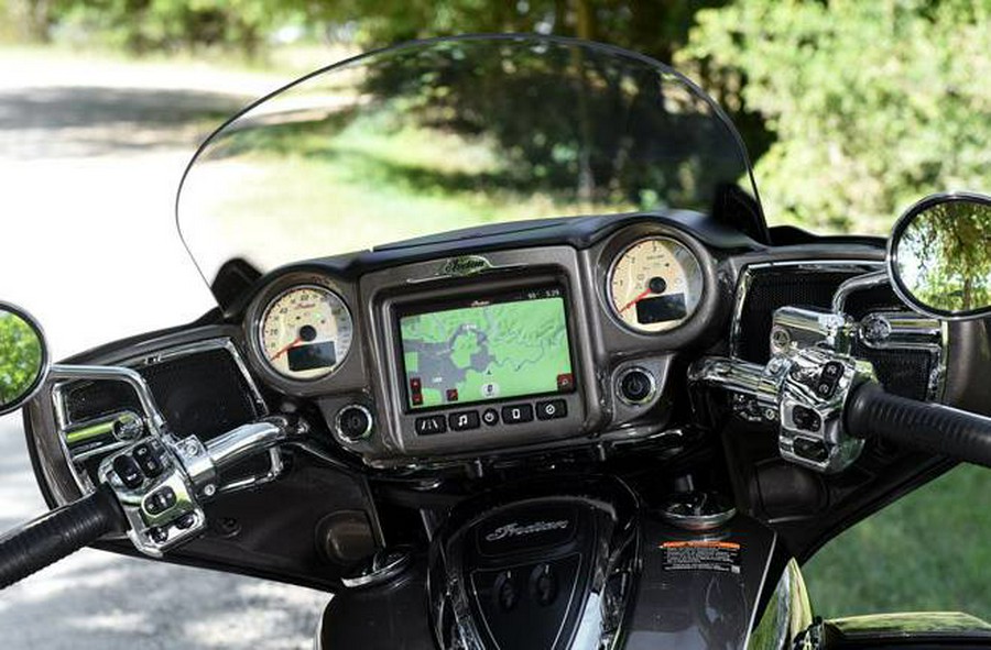 2018 Indian Motorcycle ROADMASTER, BRONZE/THUNDER BLK